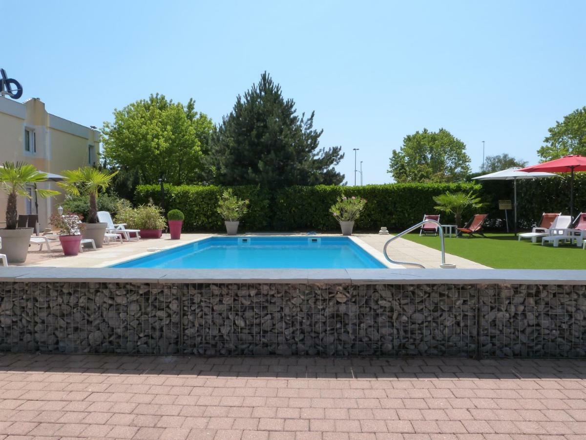 Cit'Hotel Aurore Bourges Nord - Saint Doulchard 외부 사진